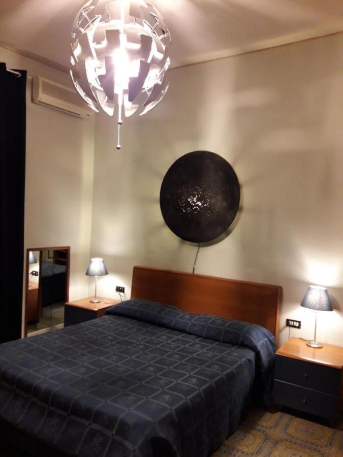Hotel Nuovo Diana ナポリ エクステリア 写真